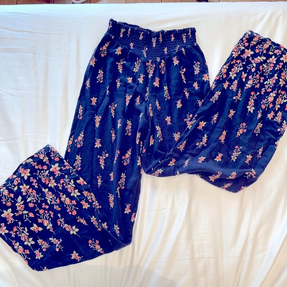 Xhilaration Pants - Xhilaration Long Flowy Wide Leg Blue Floral Pants